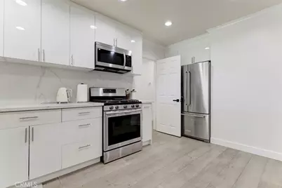 9261 Lev, Arleta, CA 91331 - Photo 7