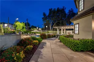 4358 Fairlawn Dr, La Canada Flintridge, CA 91011 - Photo 55