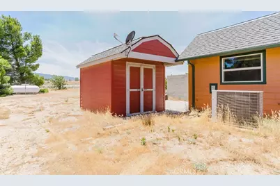 25320 Divinci Avenue, Lancaster, CA 93536 - Photo 35