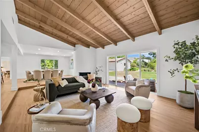 17439 Donmetz, Granada Hills, CA 91344 - Photo 7