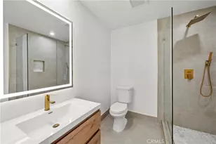 17439 Donmetz, Granada Hills, CA 91344 - Photo 39
