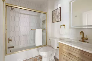 5850 Burwood Ave, Los Angeles, CA 90042 - Photo 21
