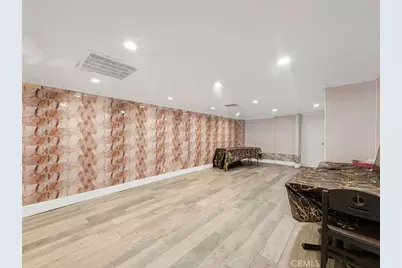 138 N San Fernando Boulevard, Burbank, CA 91502 - Photo 9