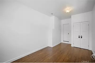6723 Hazeltine, Van Nuys, CA 91405 - Photo 15
