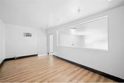 6634 Lankershim Boulevard #1/2, North Hollywood, CA 91606 - Photo 9