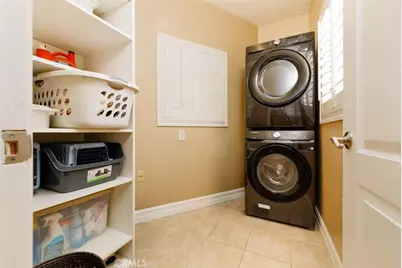615 S Sparks, Burbank, CA 91506 - Photo 21