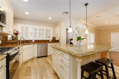 615 S Sparks, Burbank, CA 91506 - Photo 13