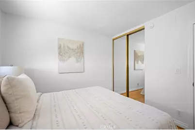 7800 Via Genova, Burbank, CA 91504 - Photo 19