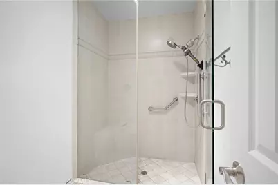 7800 Via Genova, Burbank, CA 91504 - Photo 17
