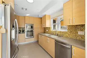 2040 W Kenneth Rd, Glendale, CA 91201 - Photo 17