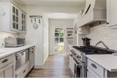 11316 Sunshine Ter, Studio City, CA 91604 - Photo 13