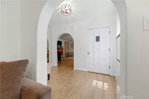 1102 Olmsted Dr, Glendale, CA 91202 - Photo 29