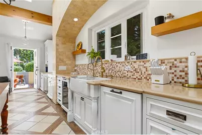 1102 Olmsted Drive, Glendale, CA 91202 - Photo 33