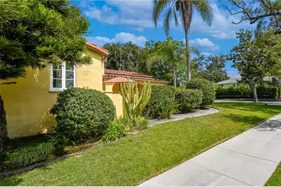 1102 Olmsted Drive, Glendale, CA 91202 - Photo 5
