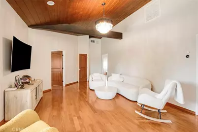 10768 Wheatland, Shadow Hills, CA 91040 - Photo 21
