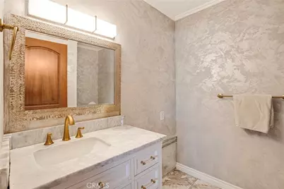 10768 Wheatland, Shadow Hills, CA 91040 - Photo 15