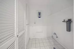 1310 W Park Western Dr, San Pedro, CA 90732 - Photo 17