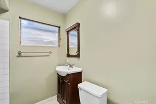 13280 Winfield, Panorama City, CA 91402 - Photo 15
