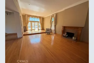 1021 Wolverton, Glendale, CA 91207 - Photo 3