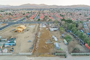 3339 E Ave, Palmdale, CA 93550 - Photo 47