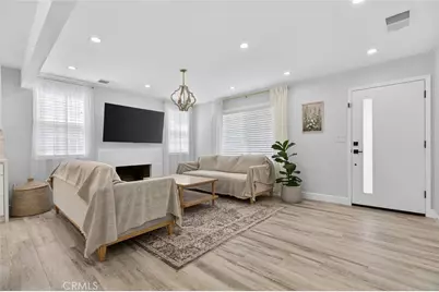 30300 Jasmine Valley, Canyon Country, CA 91387 - Photo 5