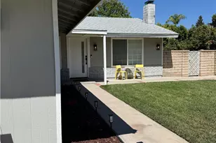 30300 Jasmine Valley, Canyon Country, CA 91387 - Photo 29