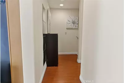 2307 Mira Vista #103, Montrose, CA 91020 - Photo 17