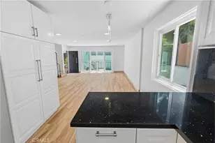 14332 Dickens Street, Sherman Oaks, CA 91423 - Photo 7