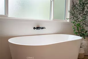 2925 W Oak, Burbank, CA 91505 - Photo 15