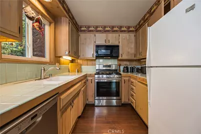 225 Fremont, Lake Arrowhead, CA 92352 - Photo 17