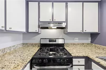 5143 Bakman Avenue #320, North Hollywood, CA 91601 - Photo 17
