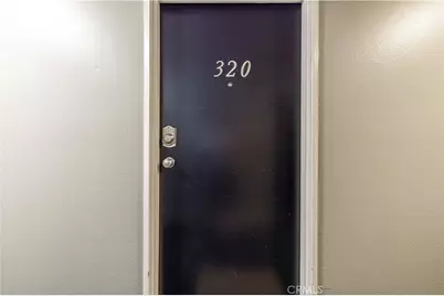 5143 Bakman Avenue #320, North Hollywood, CA 91601 - Photo 3