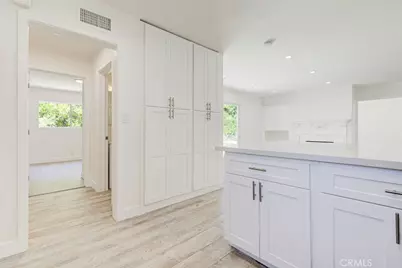 16509 Shamhart, Granada Hills, CA 91344 - Photo 17