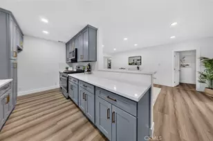 7907 Satsuma, Los Angeles, CA 91352 - Photo 13