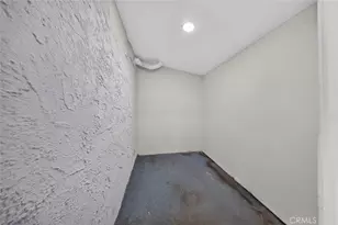 7907 Satsuma, Los Angeles, CA 91352 - Photo 33