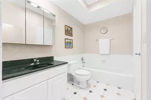 1971 Rodney, Los Angeles, CA 90027 - Photo 19