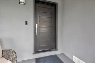 6911 Valmont St, Tujunga, CA 91042 - Photo 5