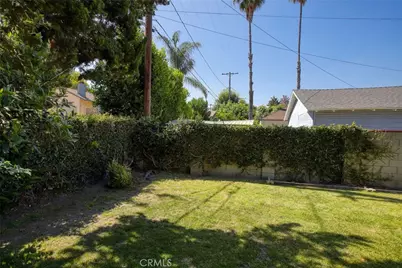 151 S Parish, Burbank, CA 91506 - Photo 33
