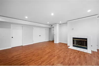 10119 Pinewood Avenue #207, Tujunga, CA 91042 - Photo 5