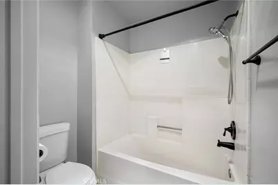 10119 Pinewood Avenue #207, Tujunga, CA 91042 - Photo 17