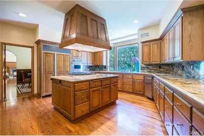 375 Berkshire Avenue, La Canada Flintridge, CA 91011 - Photo 25