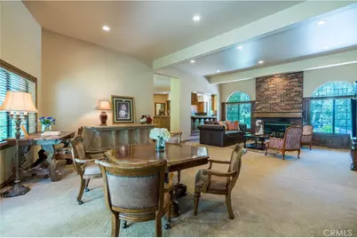 375 Berkshire Avenue, La Canada Flintridge, CA 91011 - Photo 19