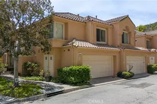 1896 Caminito De La Narcissa, Glendale, CA 91208 - Photo 11