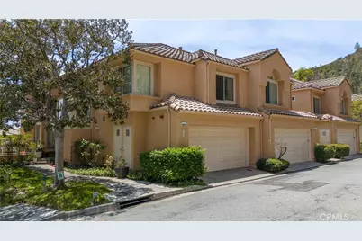 1896 Caminito De La Narcissa, Glendale, CA 91208 - Photo 11