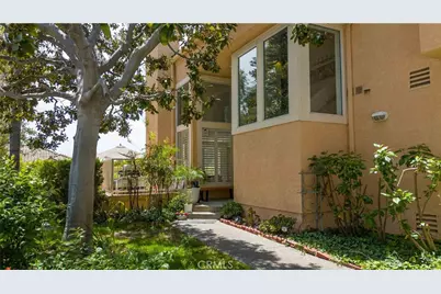 1896 Caminito De La Narcissa, Glendale, CA 91208 - Photo 13