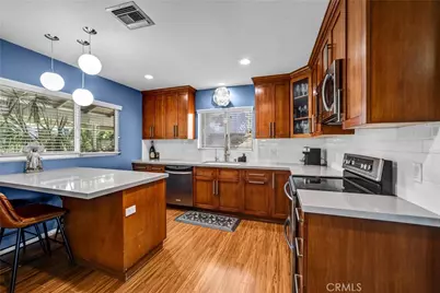 824 Stanford Road, Burbank, CA 91504 - Photo 17