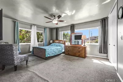 824 Stanford Road, Burbank, CA 91504 - Photo 25