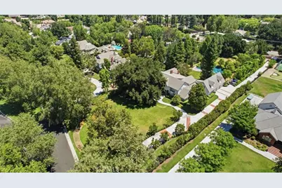 26650 Macmillan Ranch, Canyon Country, CA 91387 - Photo 3