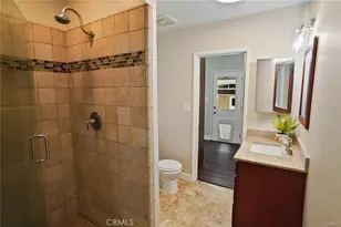 505 Cambridge Dr, Burbank, CA 91504 - Photo 15