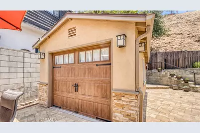 1232 E Elmwood Avenue, Burbank, CA 91501 - Photo 39